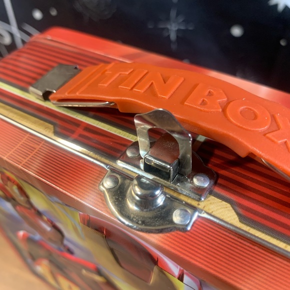 Iron Man 2 the Movie Tin Box Co 2010 Mini Collectible Lunchbox Marvel - Picture 10 of 16